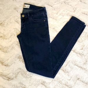 Hollister skinny jean, sizd 1R (25 x 31)